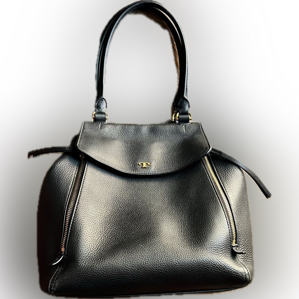 Tory Burch Half Moon Tote - Black